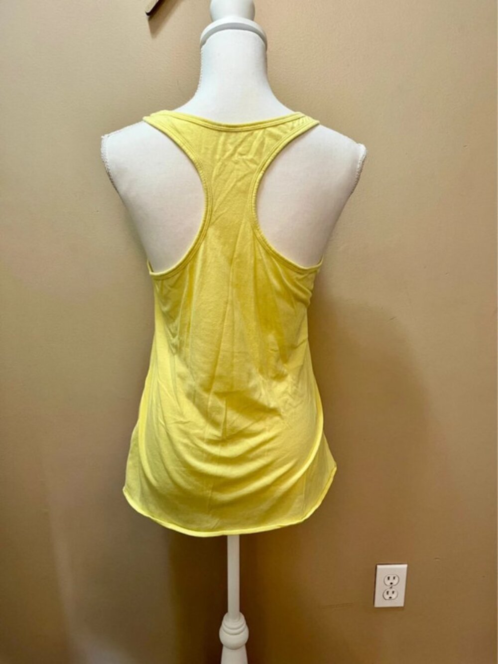 American Eagle Racerback Tank Top Size Medium - Picture 3 of 6